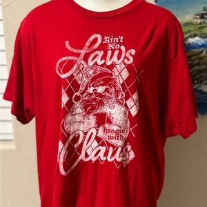 Holiday Time Red Santa Graphic Men's T-Shirt